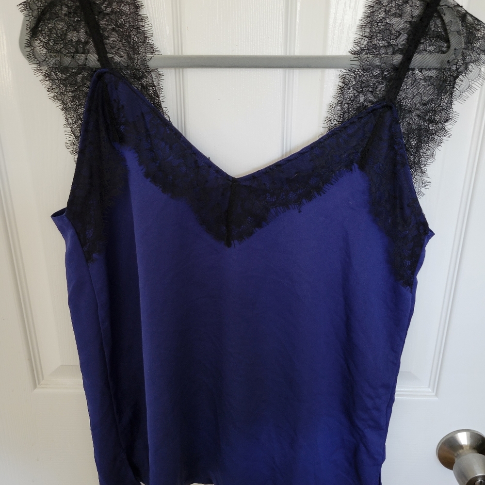 Blue top